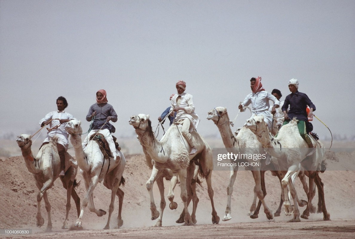 Hinh la ve cuoc song sung suong o A Rap Saudi nam 1980 (2)-Hinh-5