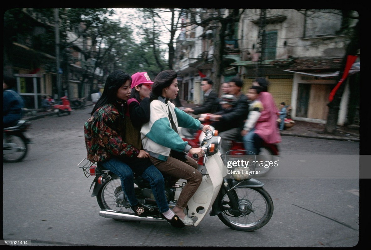 Boi hoi nhin lai khong khi Tet o Ha Noi nam 1994-Hinh-11