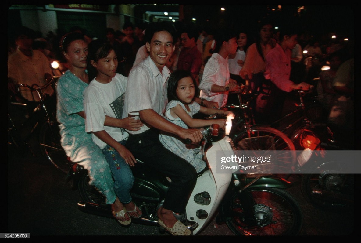 Khoanh khac doi thuong kho quen o Ha Noi nam 1993-Hinh-7