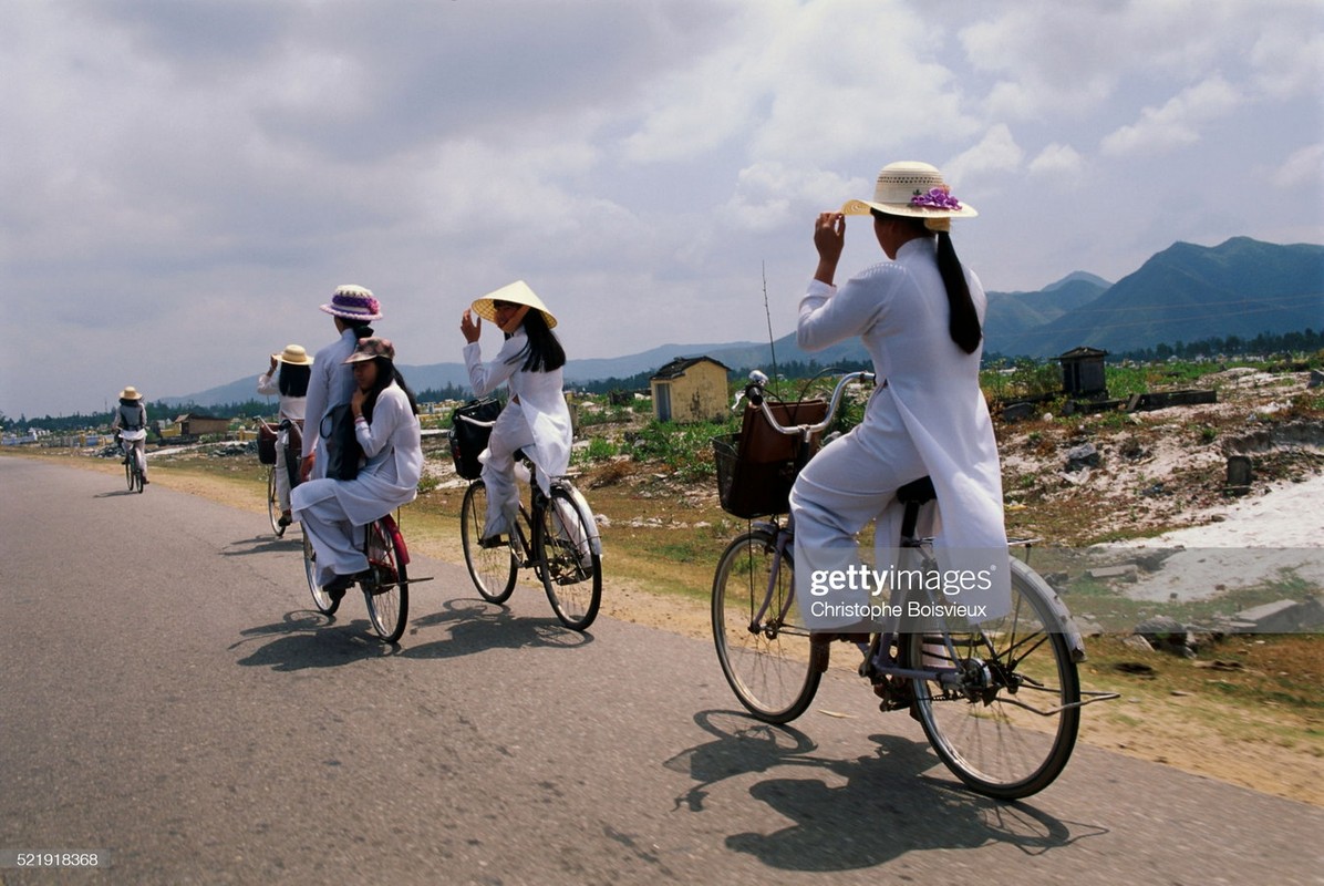 Hue va Da Nang hai thap nien truoc qua anh cua Christophe Boisvieux-Hinh-7