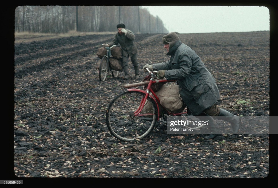 Cuoc song o Ukraine nam 1991 qua anh cua Peter Turnley (2)-Hinh-12