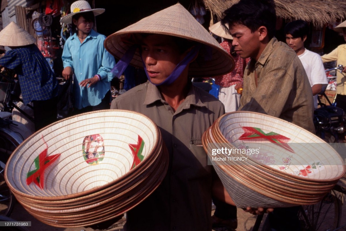 Anh cuc la ve Viet Nam nhung nam 1990 cua pho nhay Phap-Hinh-13