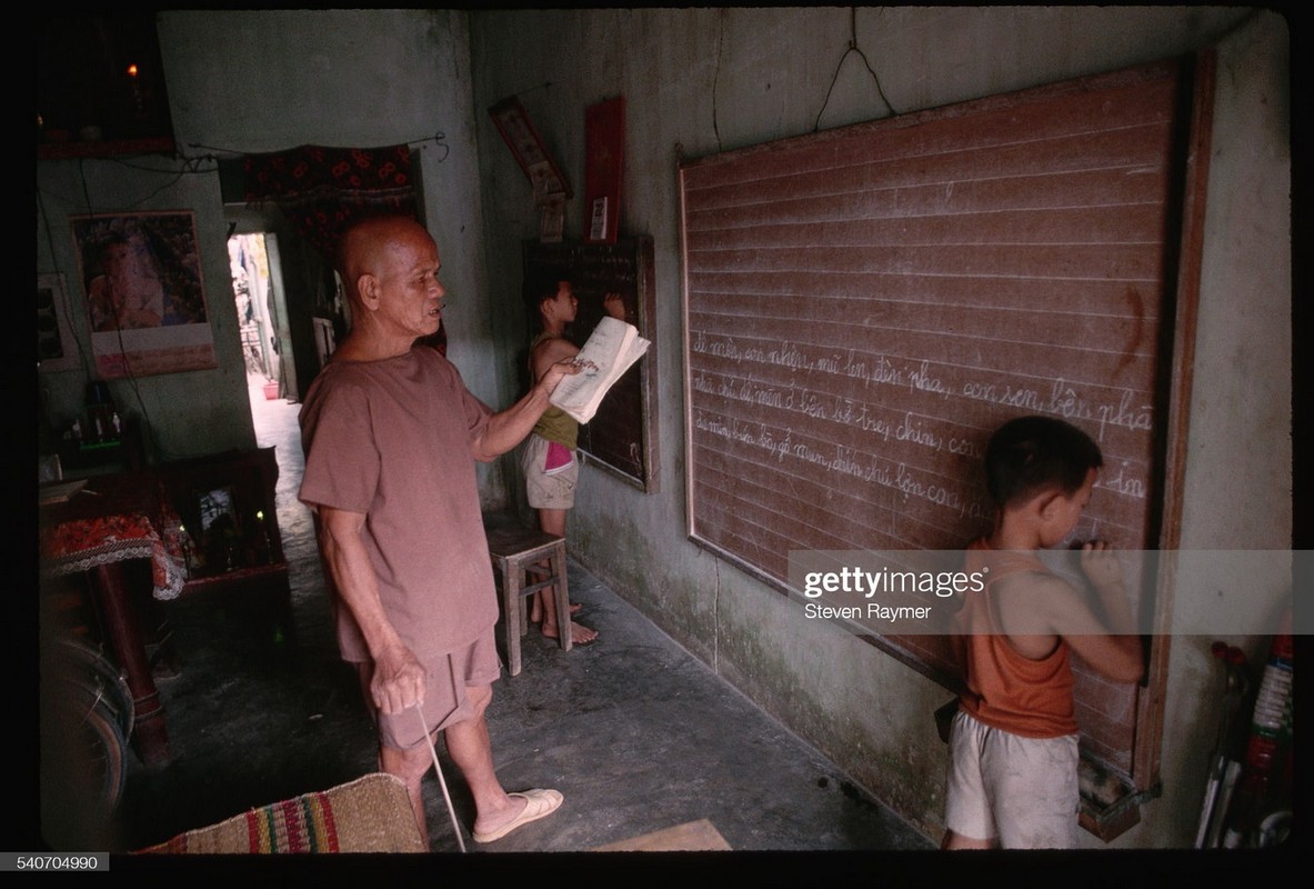 Goc nhin la ve Hue, Da Nang, Hoi An nhung nam 1990-Hinh-11