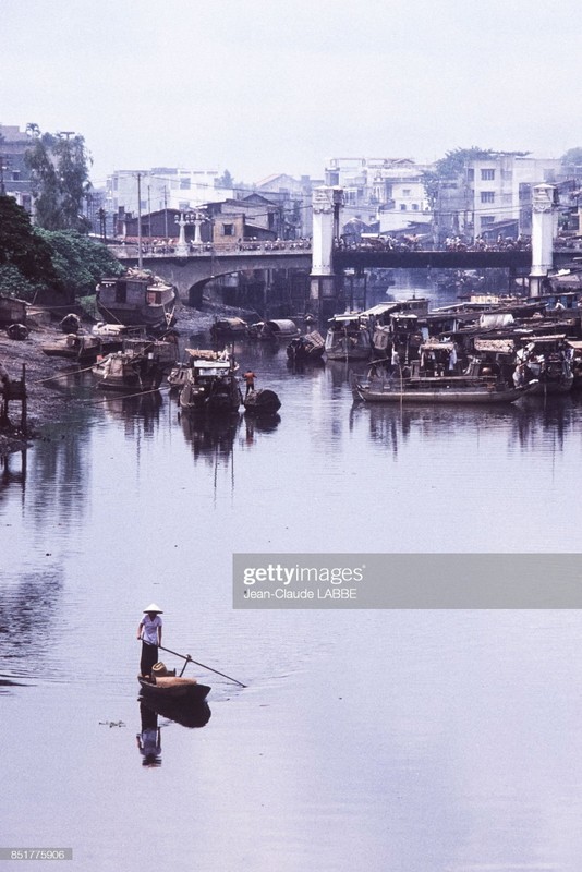 Anh cuc la ve TP.HCM nam 1991 cua nu phong vien Phap-Hinh-10