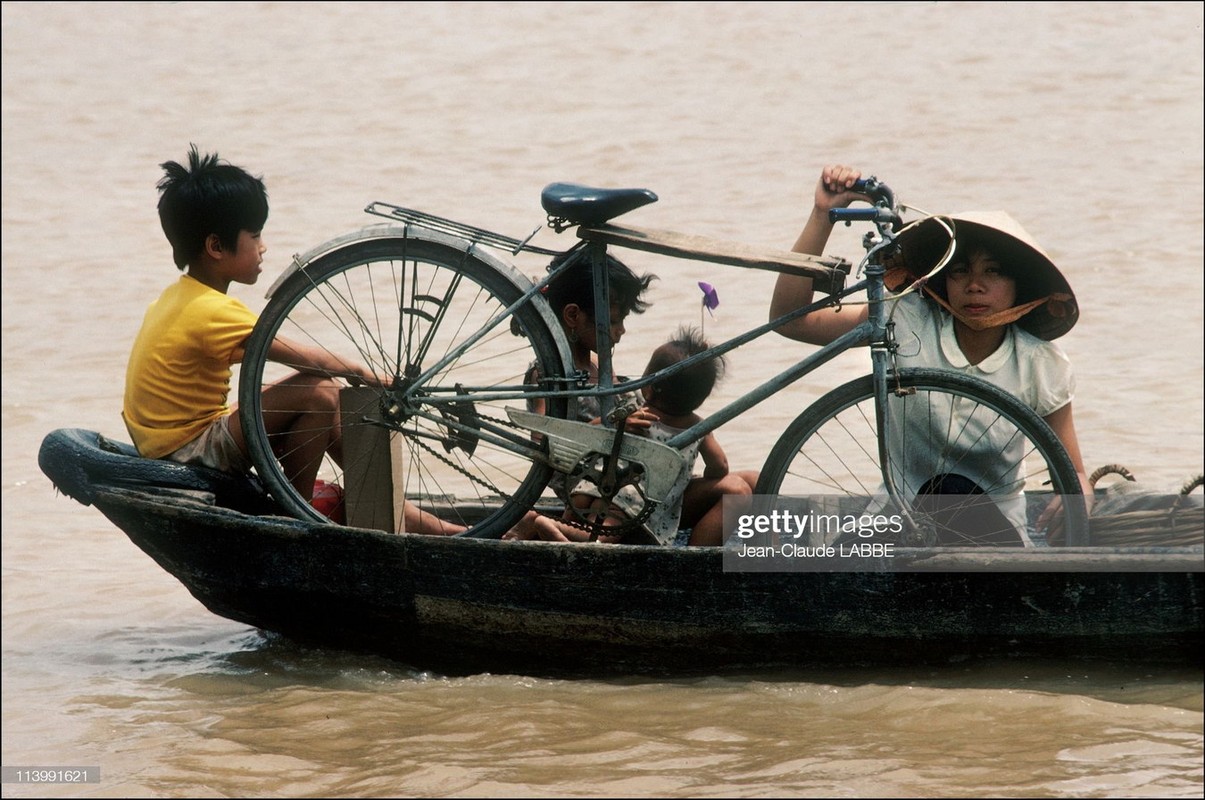 Anh cuc la ve TP.HCM nam 1991 cua nu phong vien Phap-Hinh-9