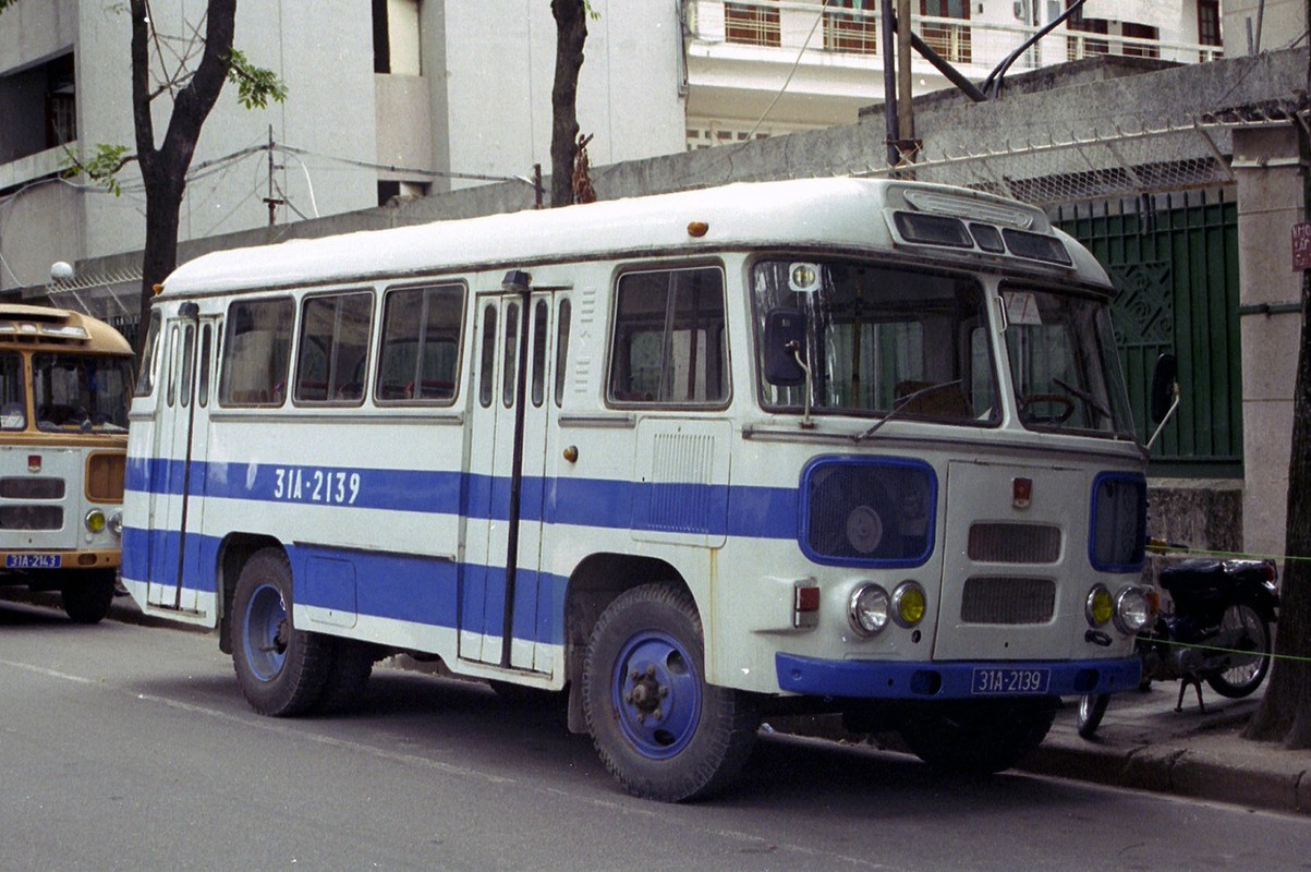 Hinh cuc doc ve xe buyt o Ha Noi nam 1996 (1)-Hinh-2