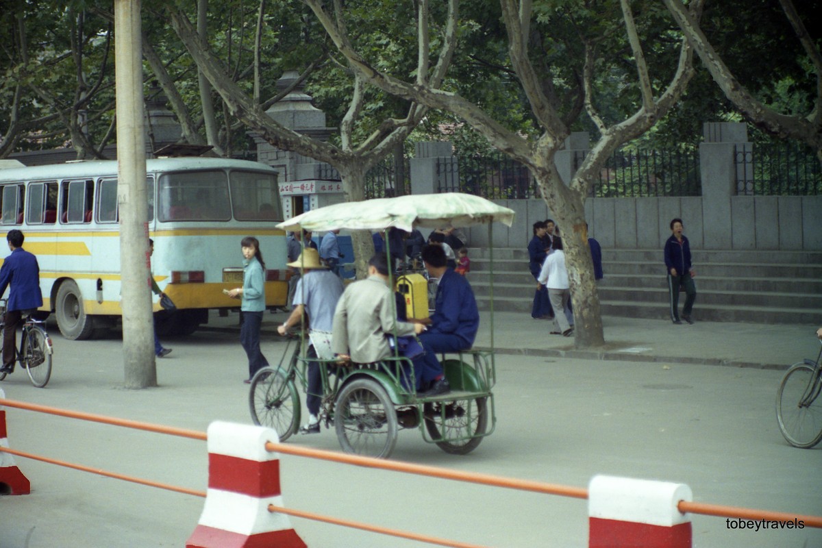 Anh hiem ve cuoc song o thanh pho Vu Han nam 1984-Hinh-4