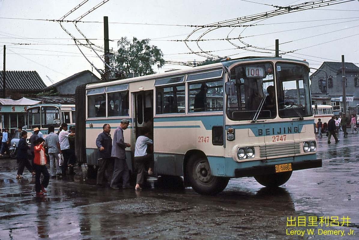 Soi phuong tien giao thong doc dao o Bac Kinh nam 1983-Hinh-3