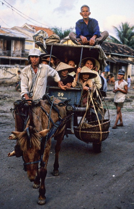 Anh thu vi khong the khong xem ve Viet Nam nam 1989-Hinh-11