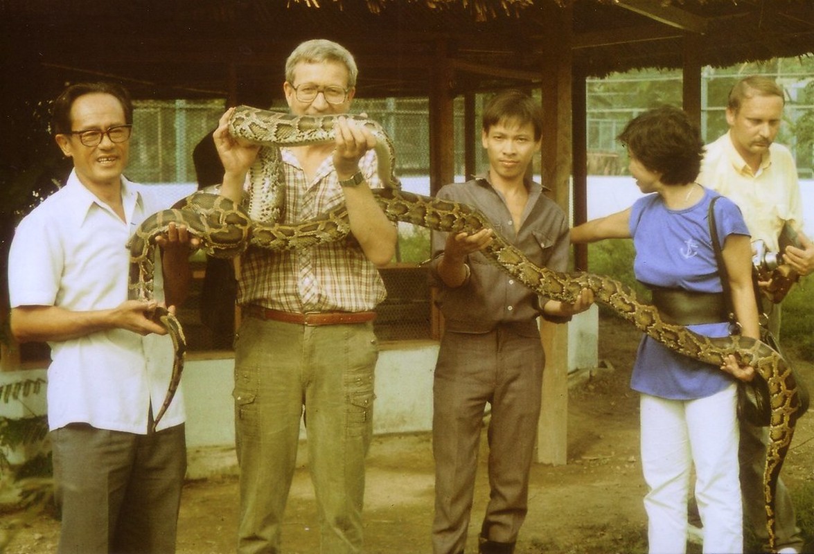 Trai nghiem kho quen cua nguoi Duc o Nam Bo nam 1988-1989