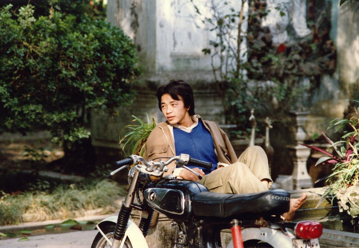 Anh doc: Than thai “chat lu” cua nguoi Ha Noi nam 1990-Hinh-3