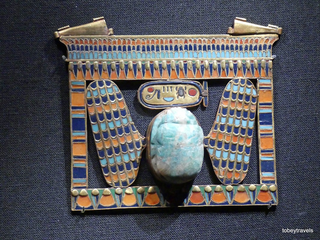 Soi chi tiet bo suu tap bau vat cua pharaon Tutankhamun (2)-Hinh-4