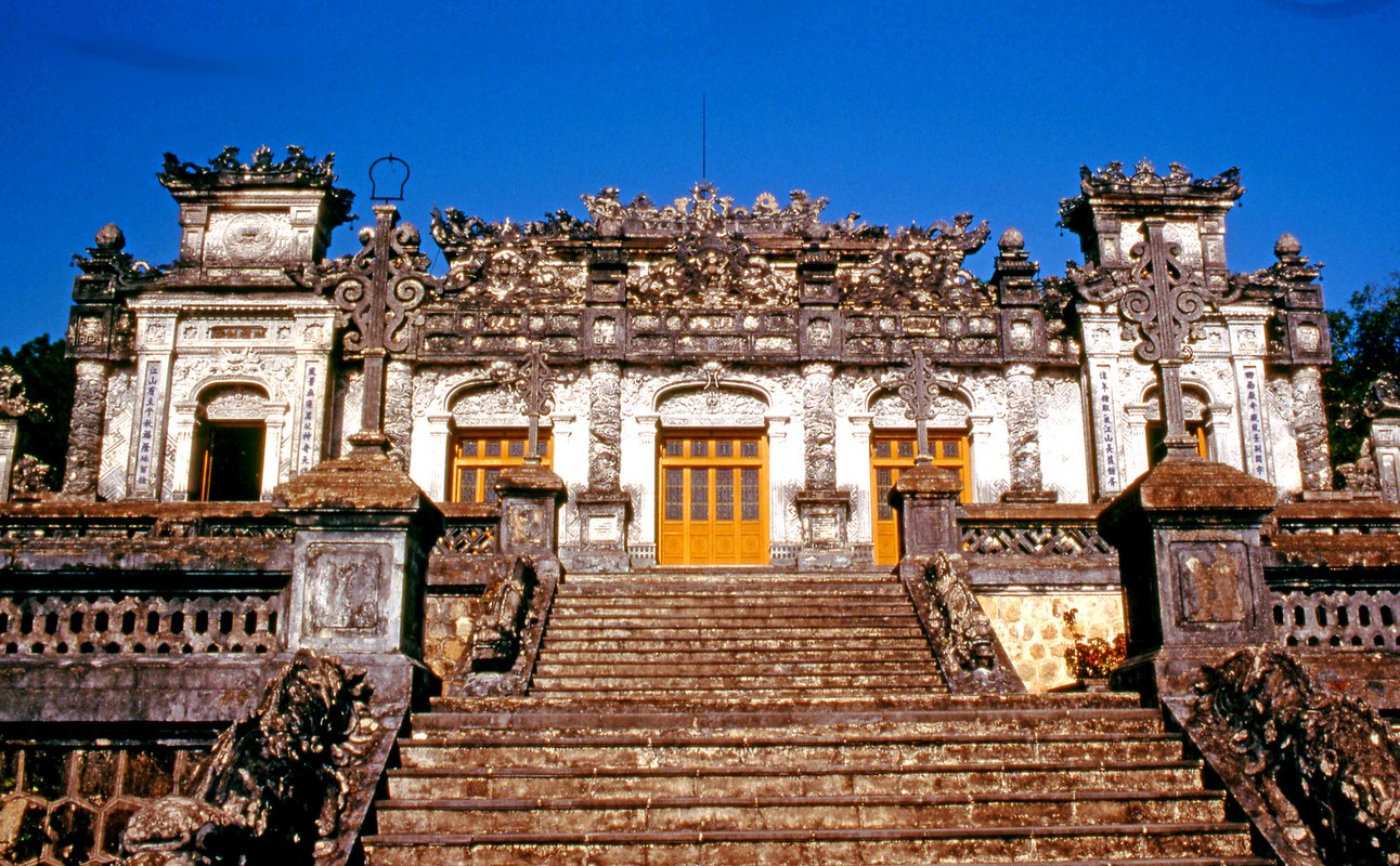 Anh doc lang tam, cung dien o Co do Hue ba thap nien truoc-Hinh-8