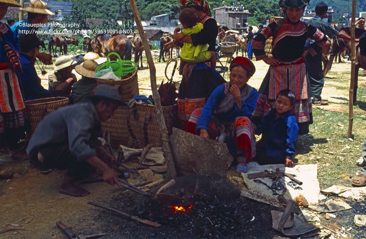 Loat anh dep nhu tranh ve ve cuoc song o Bac Ha, Lao Cai nam 1998-Hinh-5