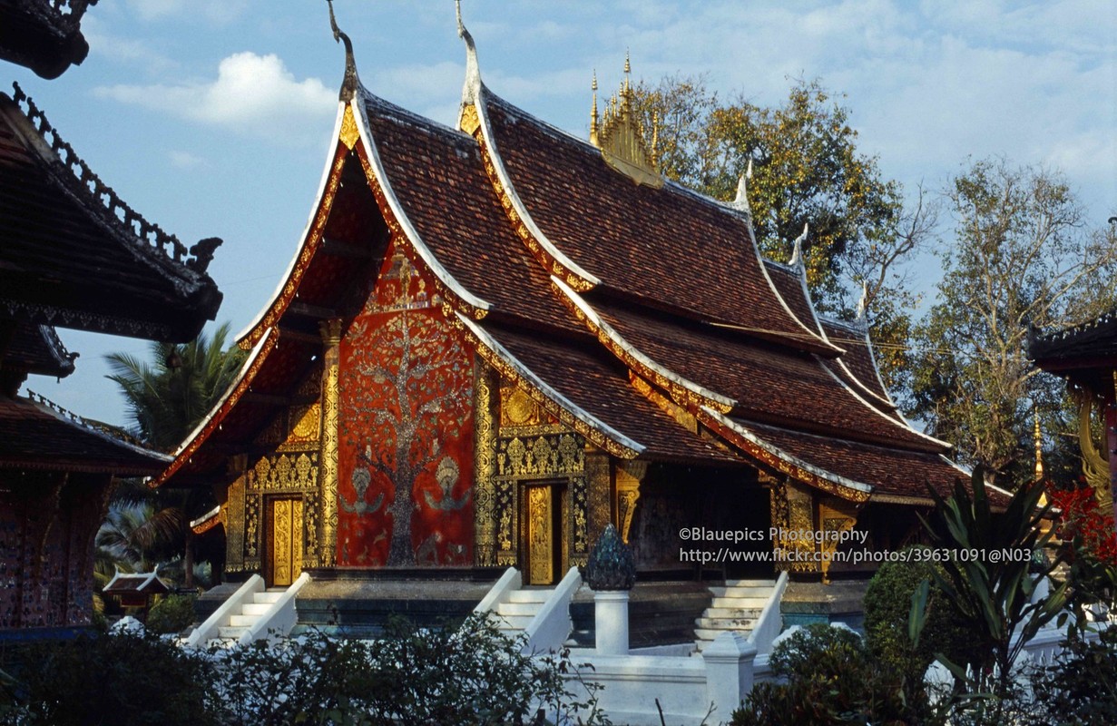 Nhung buc anh phai xem ve Co do Luang Prabang cua Lao nam 1996-Hinh-3