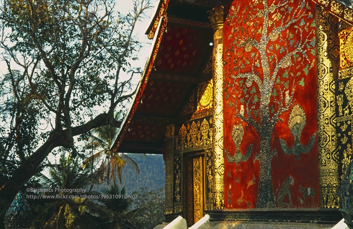 Nhung buc anh phai xem ve Co do Luang Prabang cua Lao nam 1996-Hinh-4