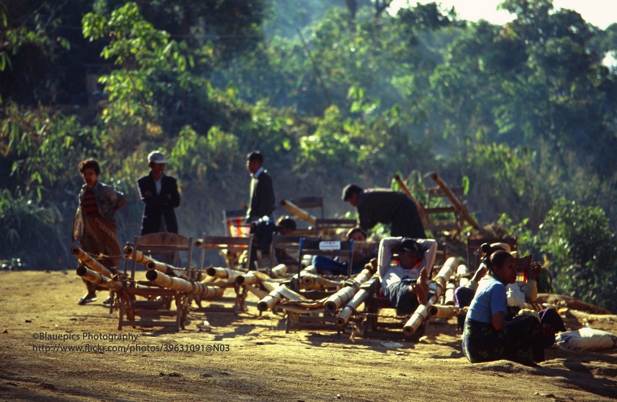 Loat anh cuc sinh dong ve dat nuoc Myanmar nam 1996 (1)-Hinh-7