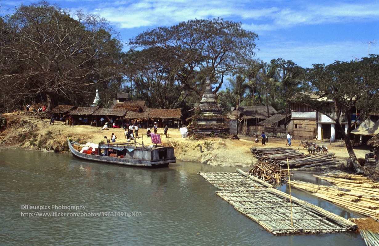 Loat anh cuc sinh dong ve dat nuoc Myanmar nam 1996 (2)-Hinh-5