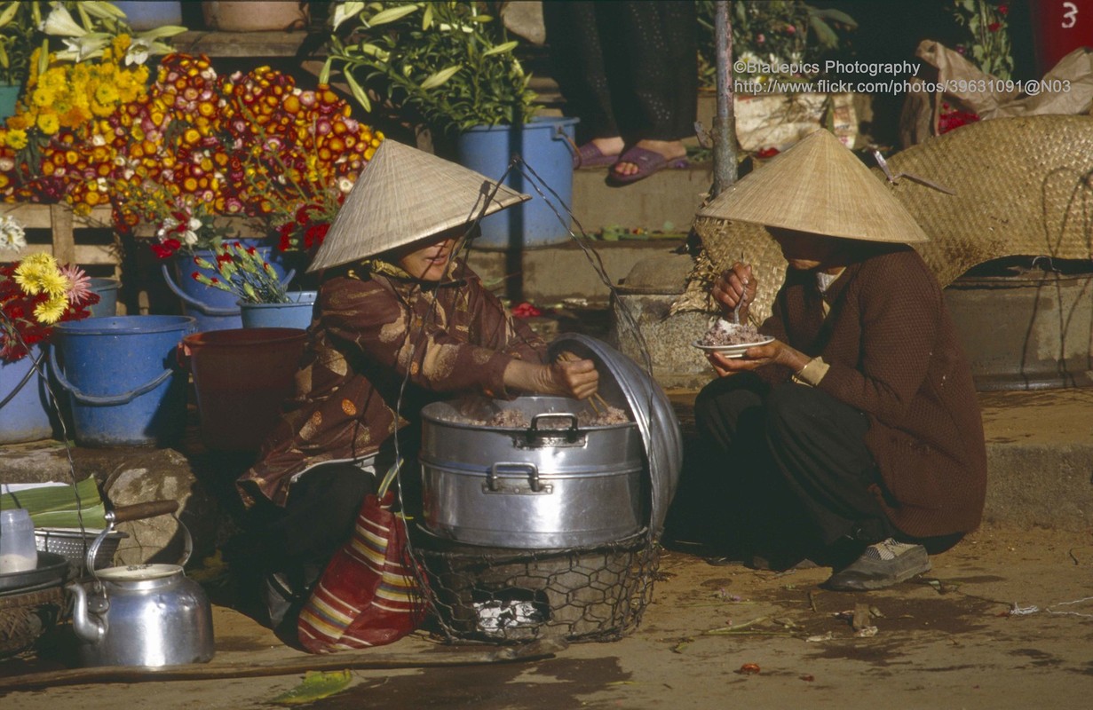 Loat anh de doi ve chuyen di Da Lat nam 1993-Hinh-10