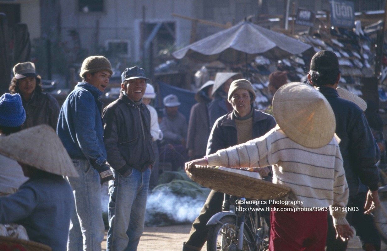 Loat anh de doi ve chuyen di Da Lat nam 1993-Hinh-8