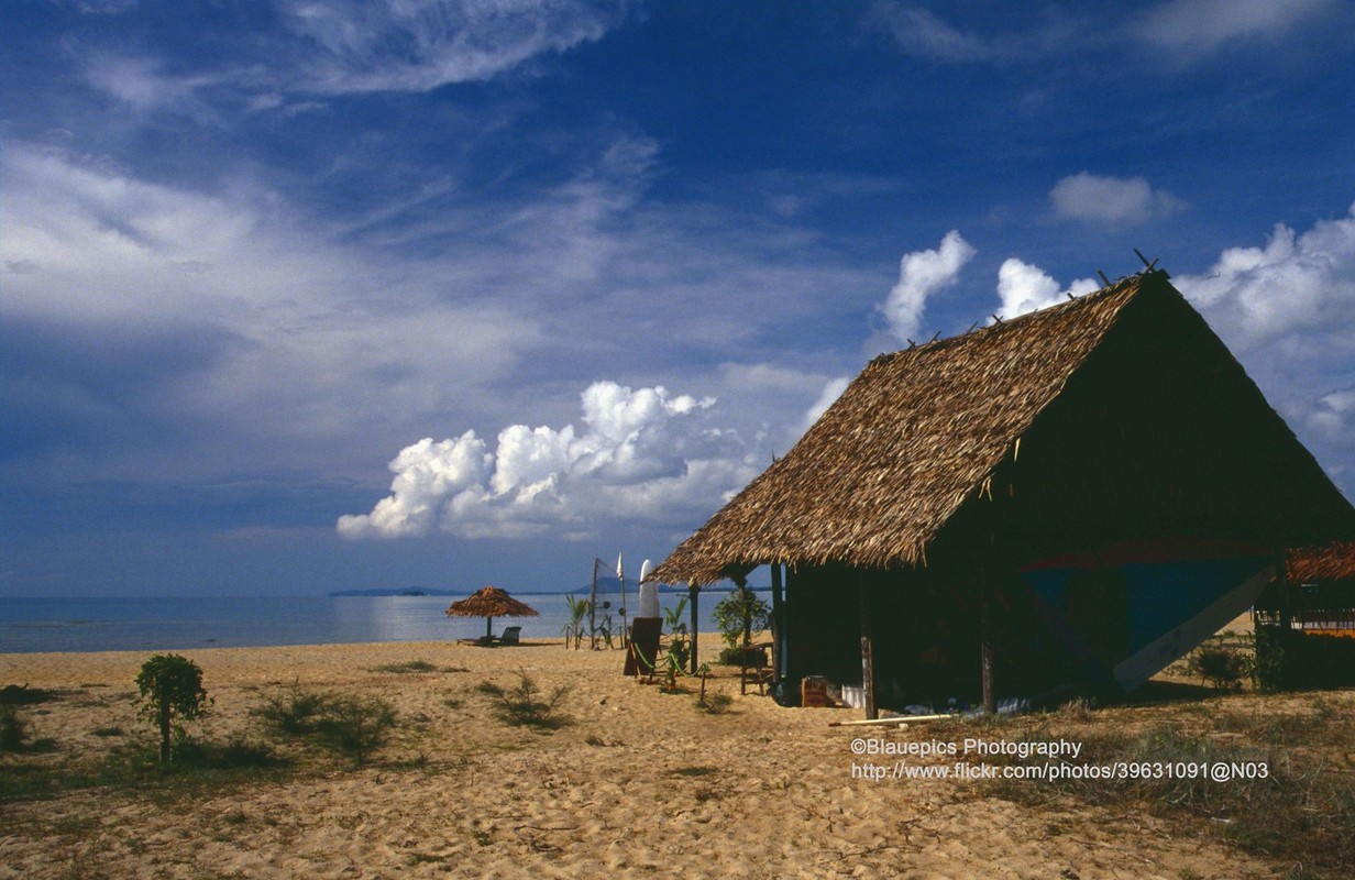 Nhung hinh anh kho quen ve dat nuoc Malaysia nam 1991-Hinh-8