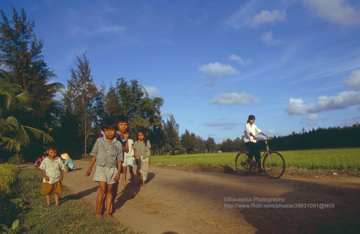 Hinh doc: Hanh trinh tu Nha Trang di Hue nam 1993 (1)-Hinh-11