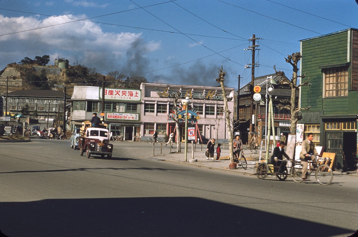 Loat anh mau xuat sac ve dat nuoc Nhat Ban nam 1954-Hinh-9