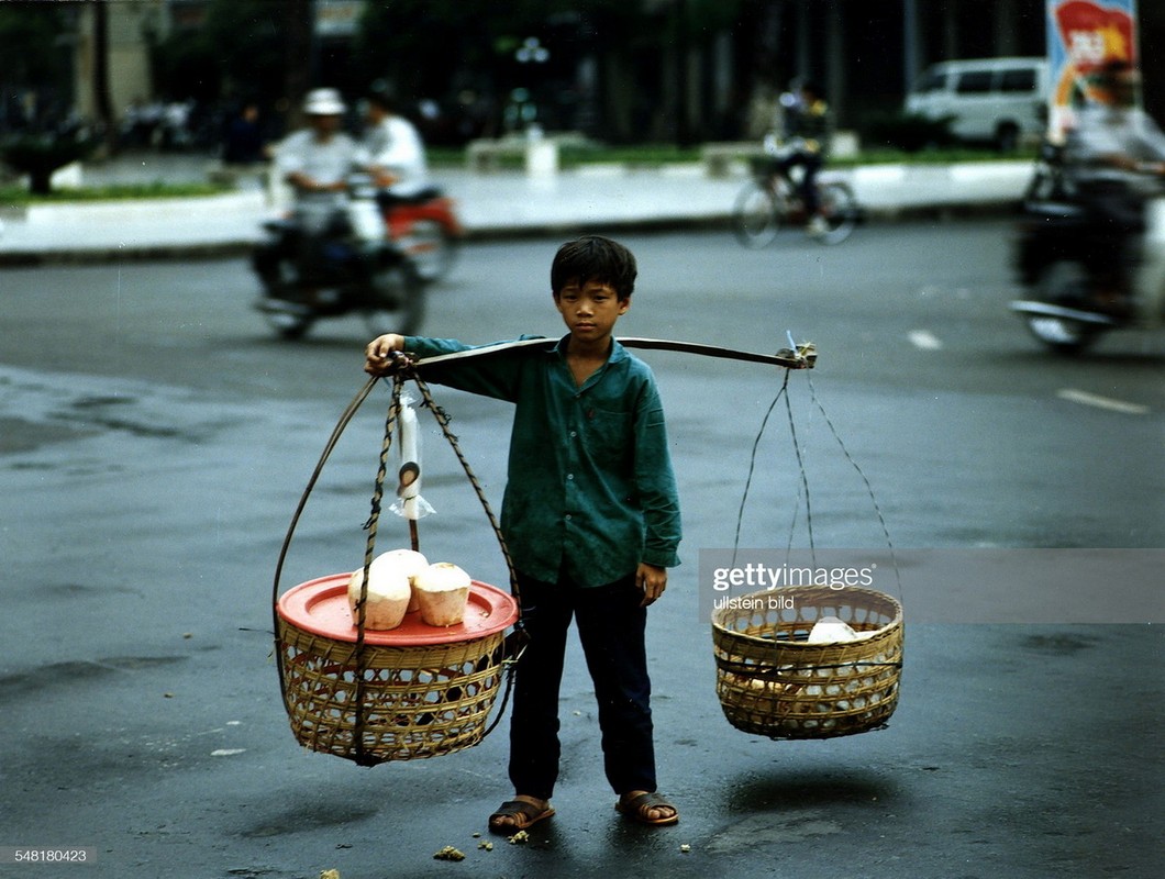 Ba mien Viet Nam nam 1995 qua loat anh dep my man (2)-Hinh-7