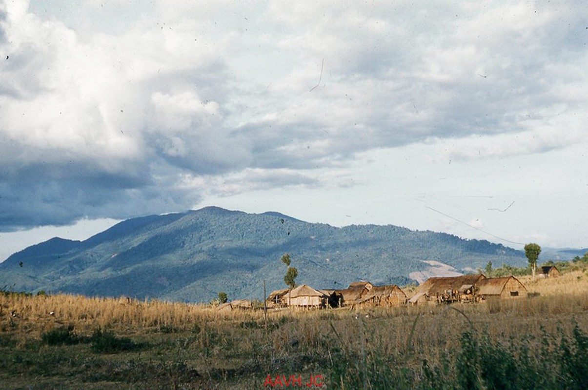 Loat anh hiem co kho tim ve Da Lat mong mo nam 1959-Hinh-8