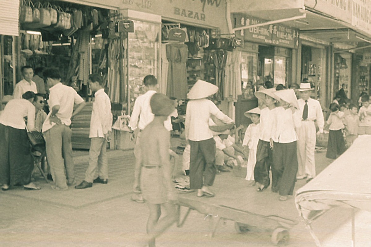 Sai Gon nam 1957 song dong qua loat anh den trang dac sac-Hinh-3