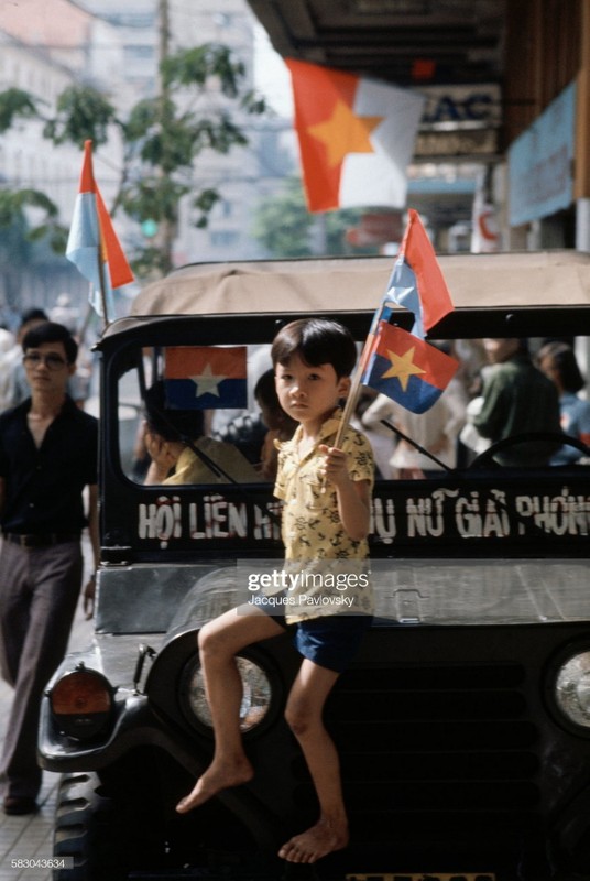 Sai Gon ngay 30/4/1975 qua anh doc cua nhiep anh gia Phap-Hinh-10