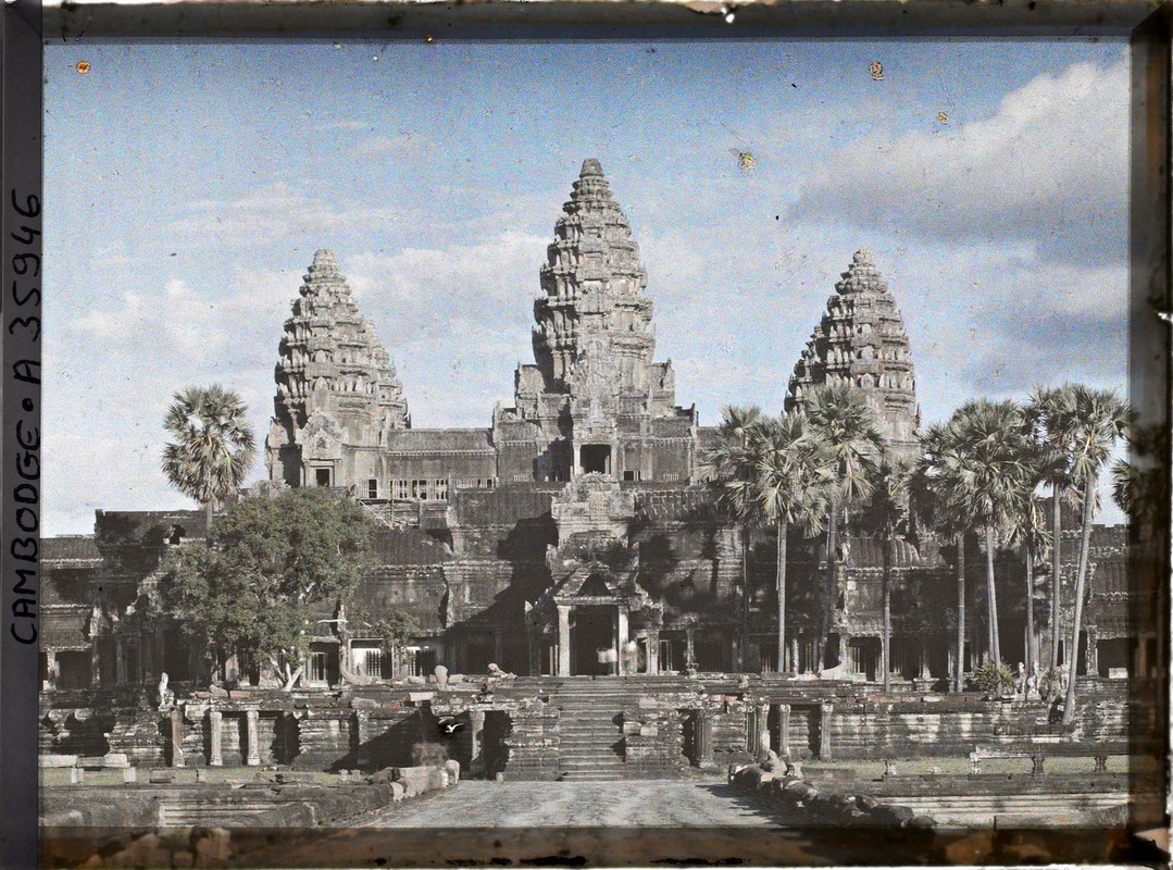 Loat anh mau dac biet ve ky quan Angkor Wat mot the ky truoc (1)-Hinh-11