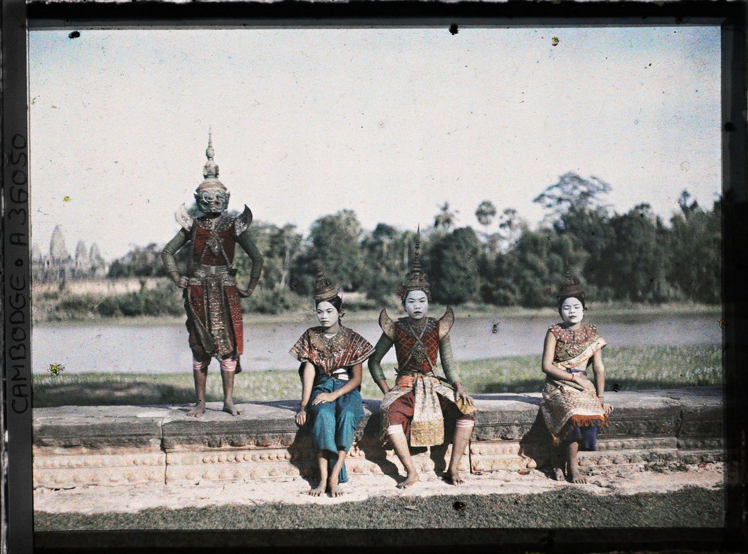 Loat anh mau dac biet ve ky quan Angkor Wat mot the ky truoc (1)-Hinh-5