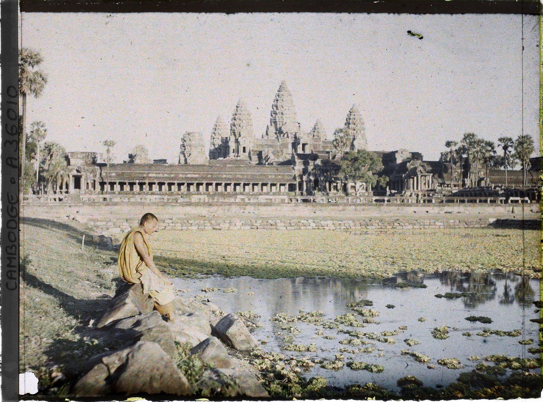 Loat anh mau dac biet ve ky quan Angkor Wat mot the ky truoc (1)-Hinh-7