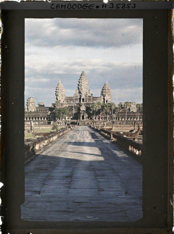 Loat anh mau dac biet ve ky quan Angkor Wat mot the ky truoc (1)-Hinh-8