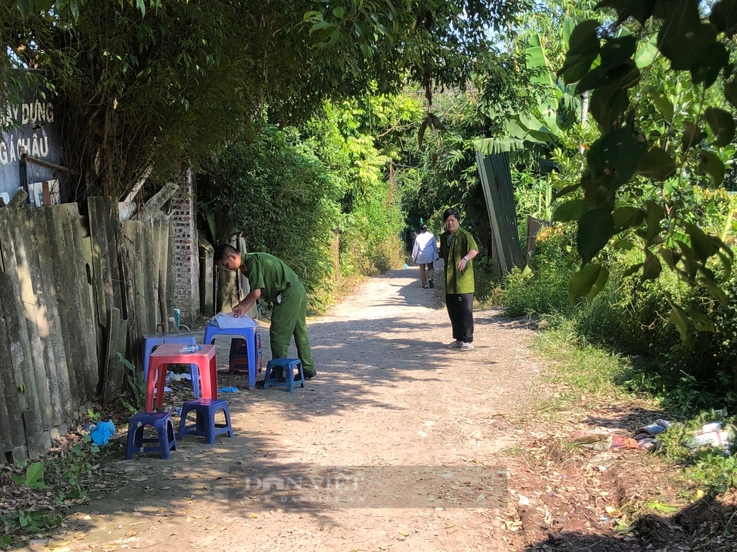 Anh: Hien truong vu an mang 4 nguoi trong mot gia dinh tu vong o Ha Noi-Hinh-3