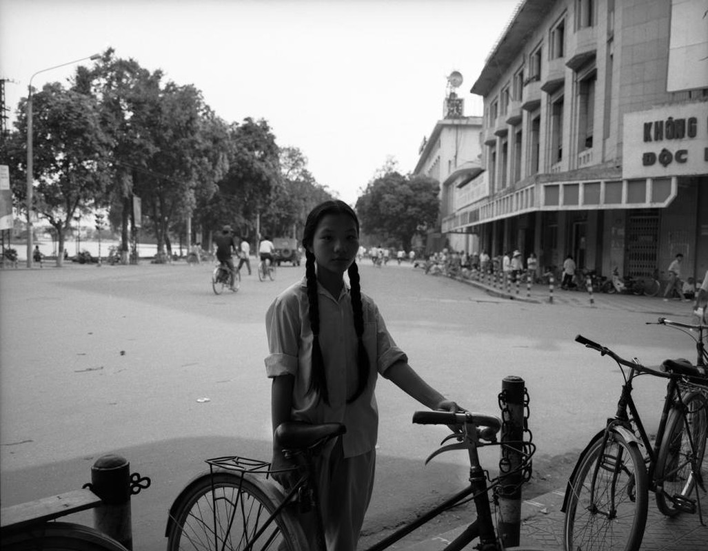 View - 	Ngắm loạt ảnh cực sinh động về cuộc sống ở Hà Nội năm 1992 