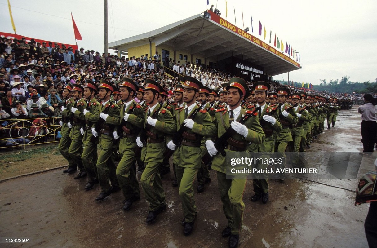 View - 	Ảnh không thể quên về lễ kỷ niệm chiến thắng Điện Biên Phủ 1994