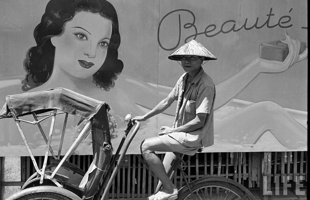 View - 	Hình độc về cảnh mưu sinh trên đường phố Sài Gòn năm 1950