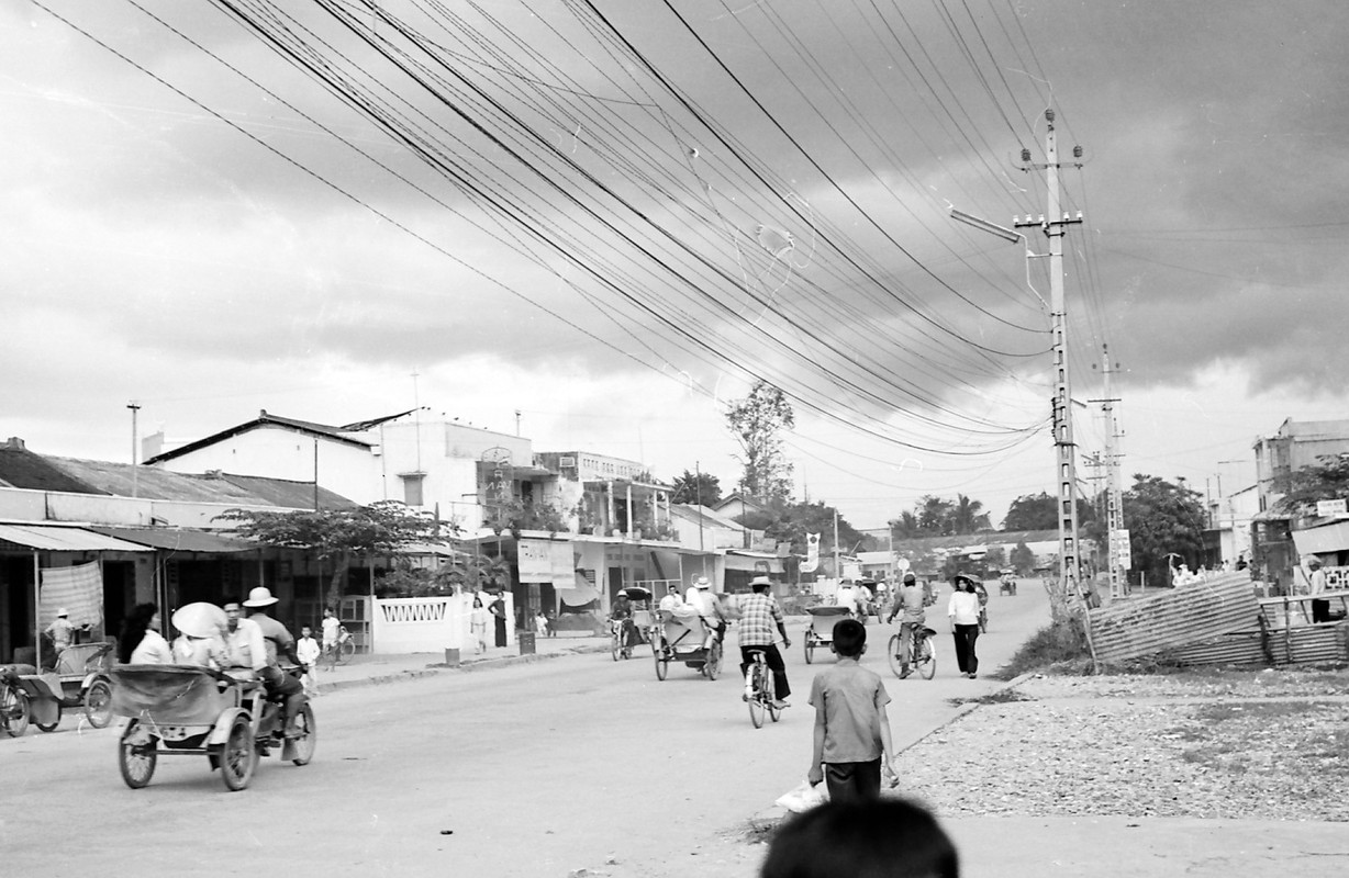 View - 	Hình ảnh cực quý về thị xã Vĩnh Long năm 1966 1967