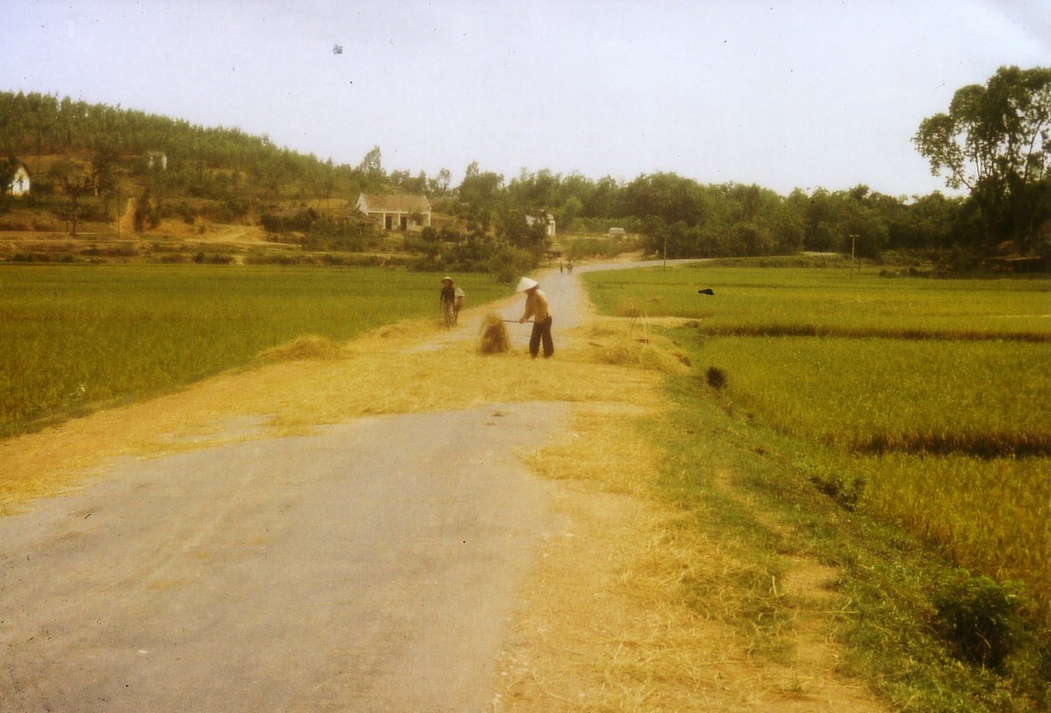 Anh day hoai niem ve nong thon mien Bac nam 1973-1974-Hinh-6