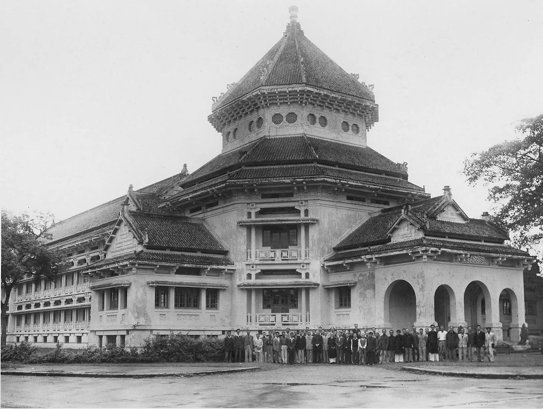 Loat anh quy gia ve Bao tang Louis Finot lung danh Ha Noi xua-Hinh-7