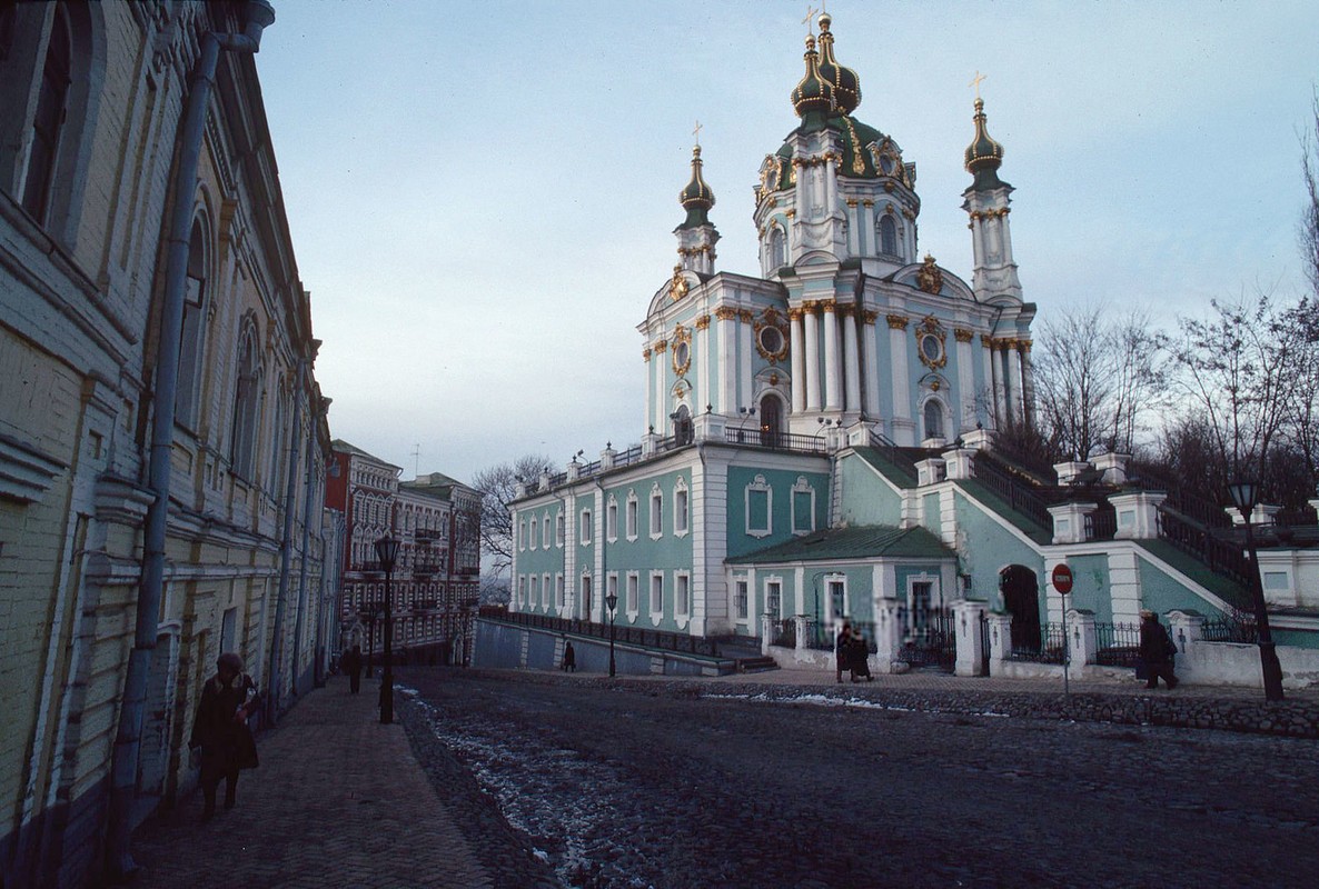 View - 	Loạt ảnh khó quên về cuộc sống ở đất nước Ukraine năm 1991