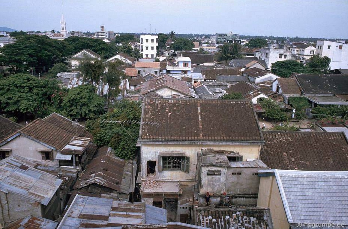 Loat anh 'kho tin' ve dien mao thanh pho Da Nang nam 1991-1992-Hinh-4