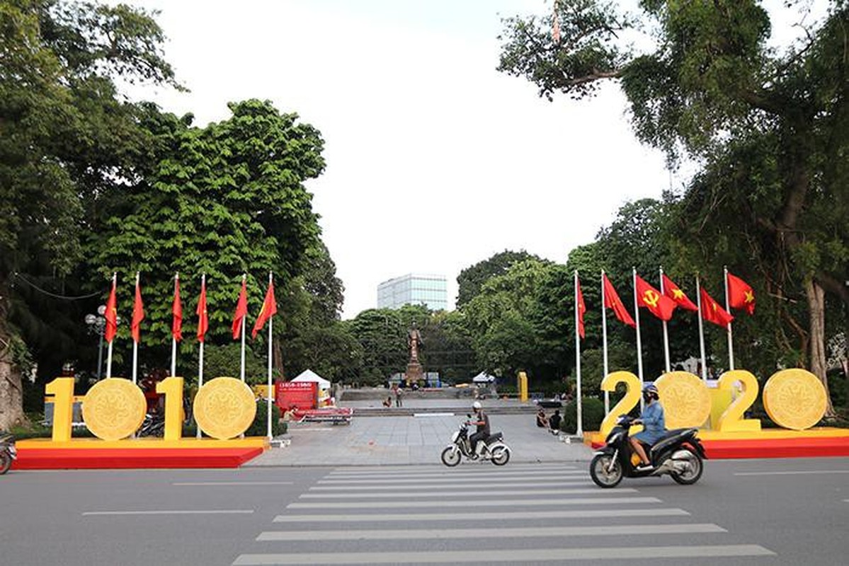 Ha Noi ruc ro co hoa ky niem 1010 nam Thang Long - Ha Noi-Hinh-3