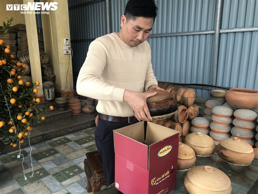 Ca lang Vu Dai noi lua suot dem lam mon dac san dat do ngay Tet-Hinh-11