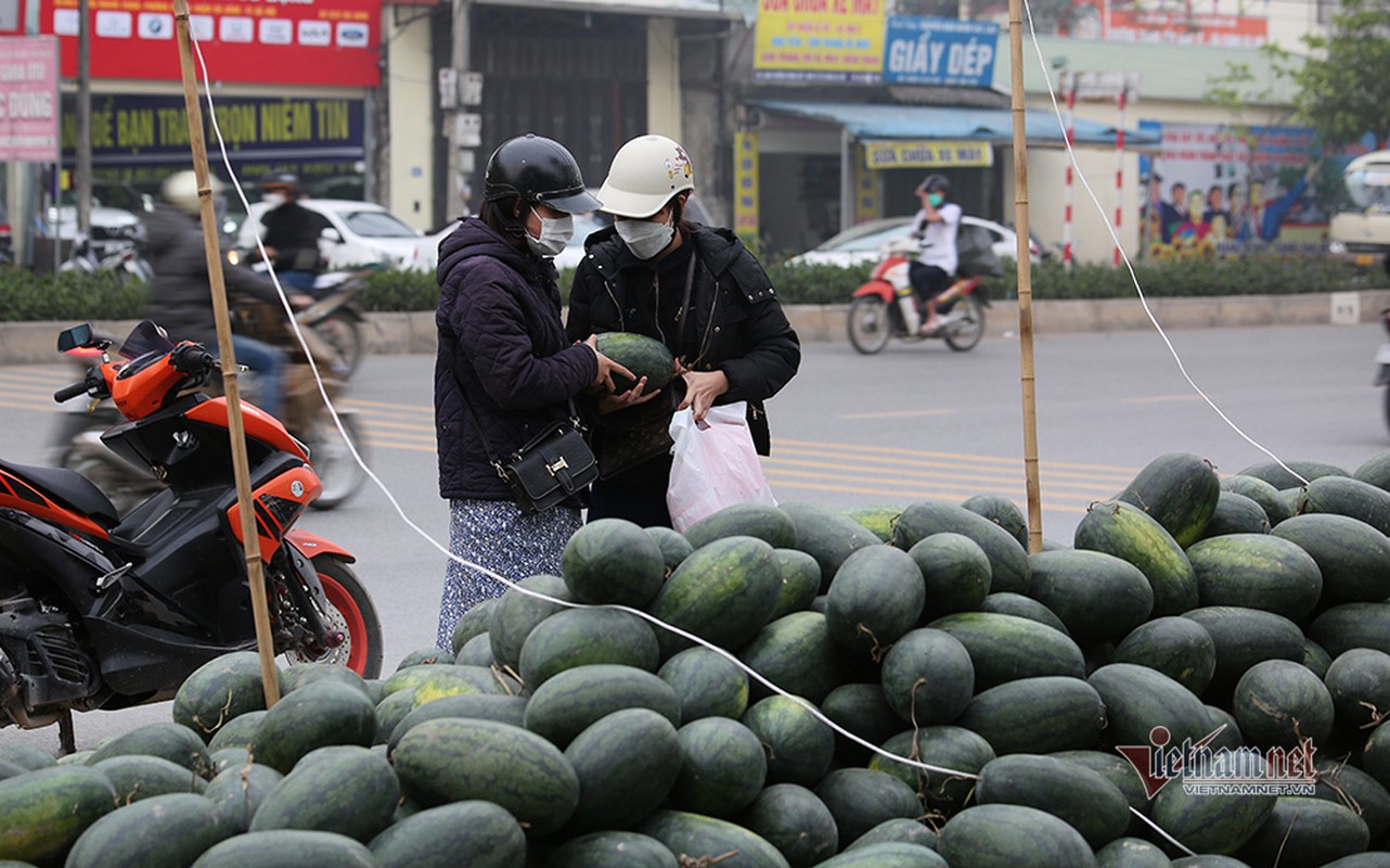 Ha Noi trien mien giai cuu: Nhung dong dua hau khap via he-Hinh-11