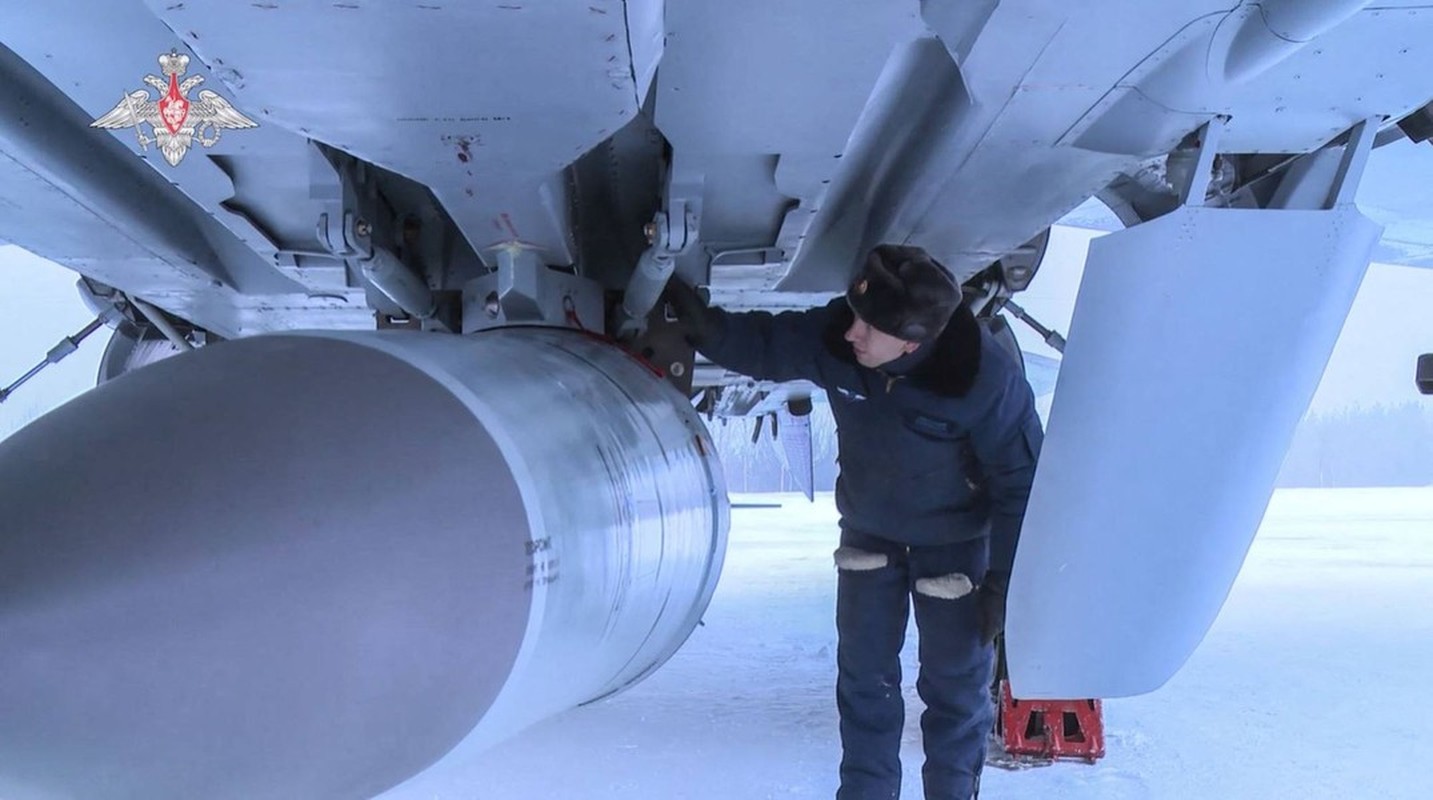 Suc manh tiem kich MiG-31I mang ten lua Kinzhal khien Ukraine luon canh giac-Hinh-3