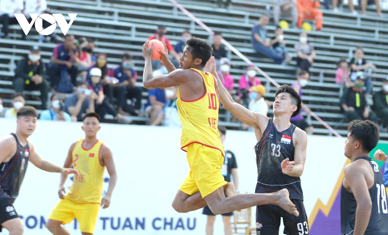 Khoi dau SEA Games 31 bong nem bai bien chien thang an tuong-Hinh-7