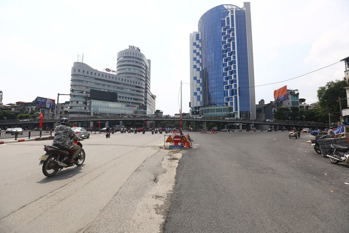 View - 	Nút giao thông 535 tỷ Chùa Bộc Thái Hà đang dần hoàn thiện